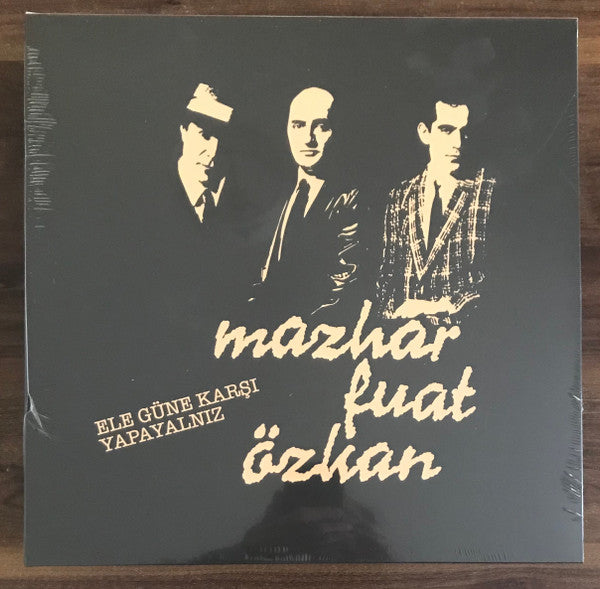 Ele Güne Karşı Yapayalnız - Image 1