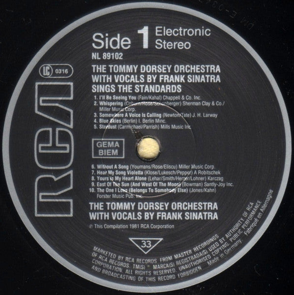 Sings The Standards - Image 3